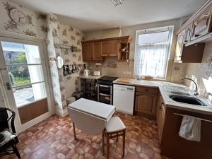 Photo 5- click for photo gallery